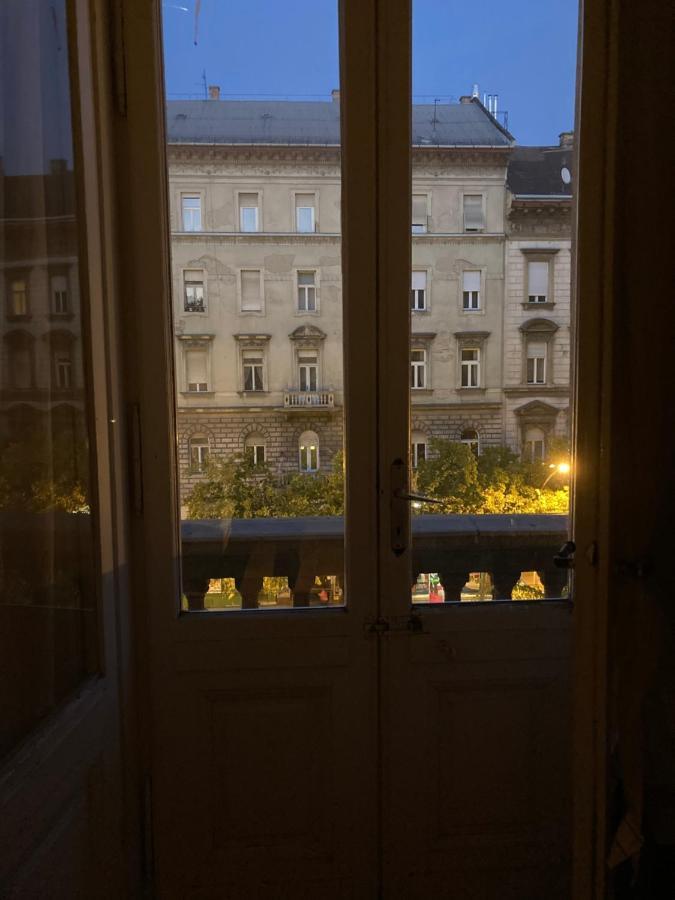 Casa Nora Hotel Boedapest Buitenkant foto