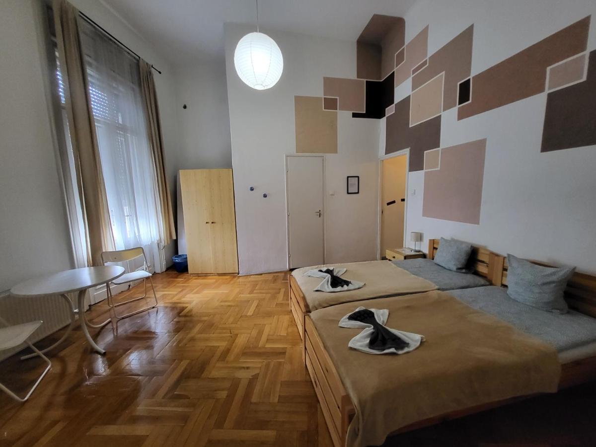 Casa Nora Hotel Boedapest Buitenkant foto
