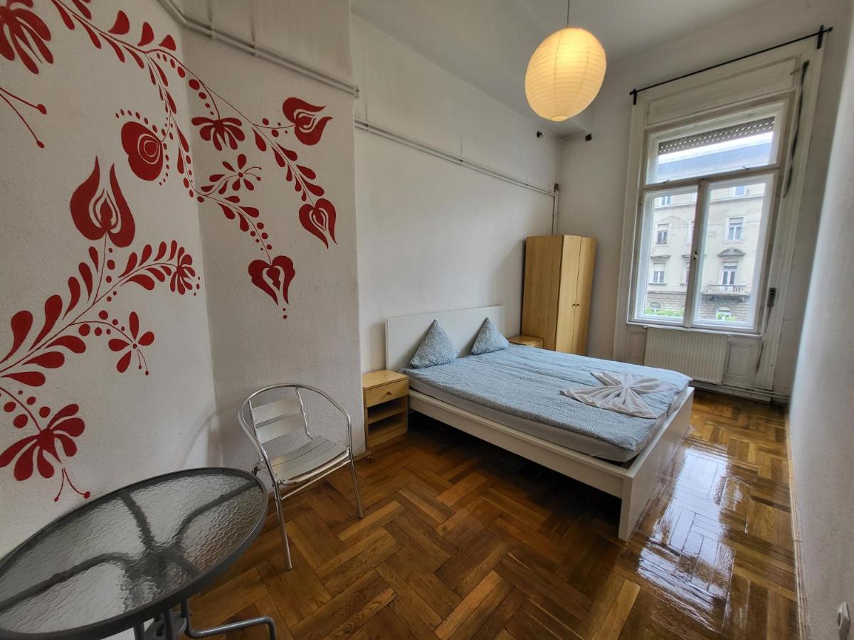 Casa Nora Hotel Boedapest Buitenkant foto