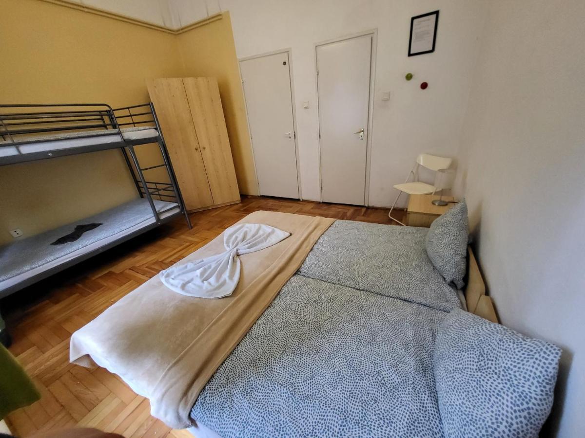 Casa Nora Hotel Boedapest Buitenkant foto